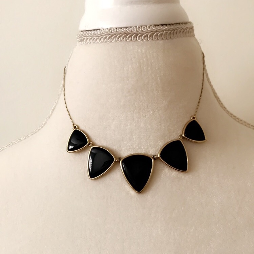 Cusp: statement necklace